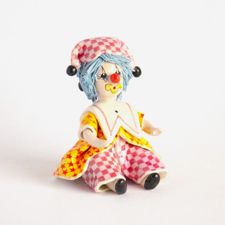sitting clown