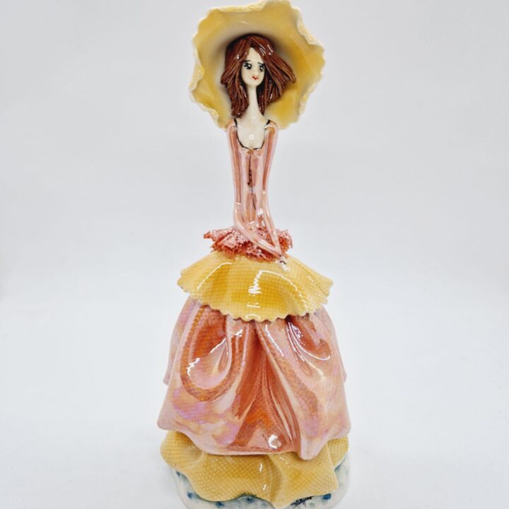 Lady with crossed palms