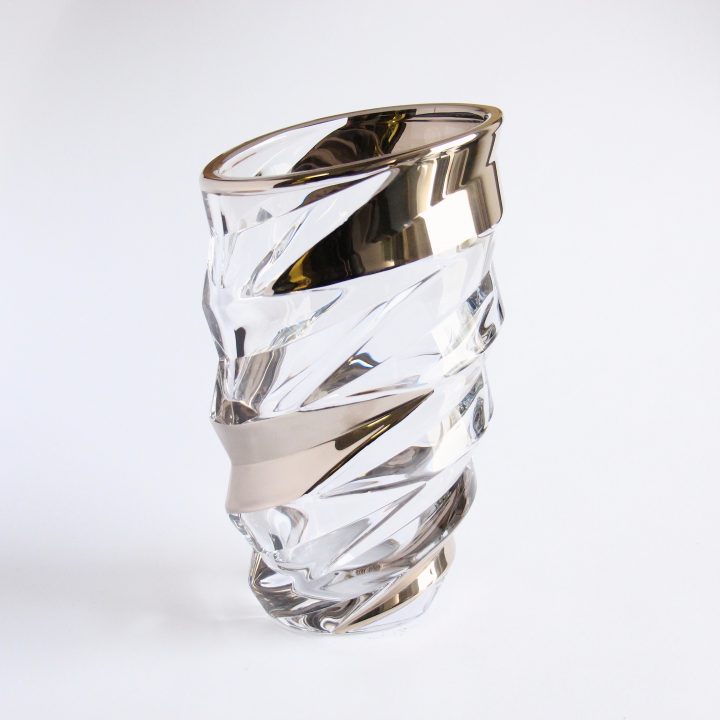 Crystal Vase - Dynamic