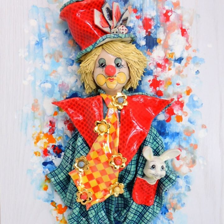 CLown with pocket rabbit